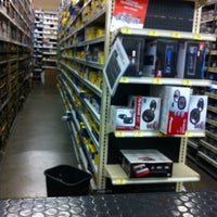Photo taken at Advance Auto Parts by edwin p. on 10/13/2012