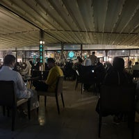 รูปภาพถ่ายที่ Ariba Lounge โดย Majed เมื่อ 7/23/2021