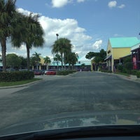 Photo taken at Outlet Mall in Sanibel/Ft. Myers by Adelia Barnes S. on 10/13/2013
