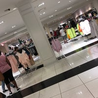 Photo taken at Forever 21 by Jacky J. on 6/18/2017