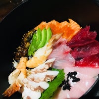Das Foto wurde bei Tora  Contemporary Japanese Cuisine von Lovsky H. am 4/26/2018 aufgenommen