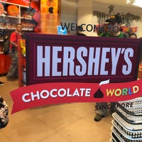 Photo taken at Hershey&amp;#39;s Chocolate World by いんでぶ on 8/28/2018