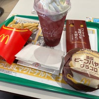 Photo taken at McDonald&amp;#39;s by いんでぶ on 12/6/2023