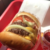 Photo taken at In-N-Out Burger by Emily M. on 3/15/2017