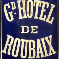 Photo taken at Hôtel de Roubaix by Daniel S. on 4/16/2023
