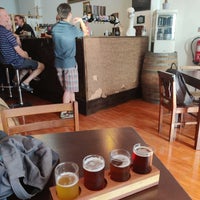 Photo taken at Taproom Porto by Nohay S. on 8/25/2022