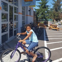 Big Shark Bicycle Company 1155 S Big Bend Blvd