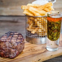 1/31/2017 tarihinde 4 Locos Argentine Steakhouse Purleyziyaretçi tarafından 4 Locos Argentine Steakhouse Purley'de çekilen fotoğraf