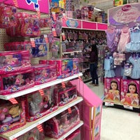 Photo taken at Toys&amp;quot;R&amp;quot;Us by Ekaterina P. on 11/24/2012