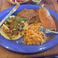 Photo taken at Tres Amigos by Anderson D. on 5/18/2017