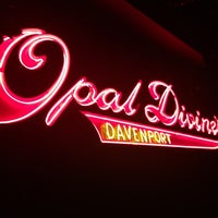 Photo taken at Opal Divine&amp;#39;s Davenport by Paris L. on 12/7/2012