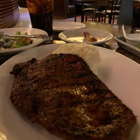 Photo taken at BJ&amp;#39;s Restaurant &amp;amp; Brewhouse by # on 11/8/2021