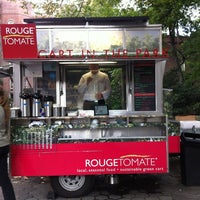 Photo taken at Rouge Tomate Cart by Manny P. on 10/12/2012