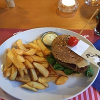 4/2/2017에 Liesje V.님이 Deluxe Burger에서 찍은 사진