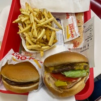 Photo taken at In-N-Out Burger by Edward F. on 11/12/2023
