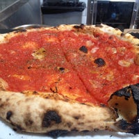 5/14/2013 tarihinde Anil T.ziyaretçi tarafından Pizzeria Ortica'de çekilen fotoğraf