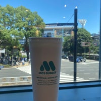 Photo taken at MOS Burger by 味王(あじたま) 味. on 6/17/2023