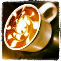 1/5/2013にIan D.がCedarburg Roastery Coffeeで撮った写真