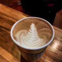 3/11/2013にIan D.がCedarburg Roastery Coffeeで撮った写真