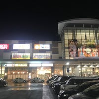 Photo taken at AEON Mall by 三村かな吾 on 11/18/2022
