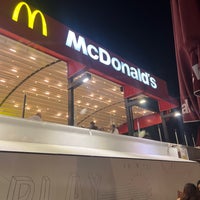 Photo taken at McDonald&amp;#39;s by Güzgülleri ❤. on 9/8/2023