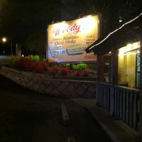 4/15/2013にLovely D.がWoody&amp;#39;s Famous CheeseSteaksで撮った写真