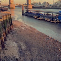 Photo taken at Tower of London Riverside Walk by عبدالاله ا. on 4/19/2023