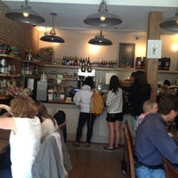 4/28/2013 tarihinde Iñaki O.ziyaretçi tarafından The Café Grind'de çekilen fotoğraf