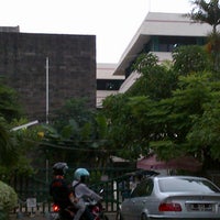 Photo taken at Kampus A Universitas Negeri Jakarta by Hadlyus P P. on 5/1/2013