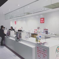 ユニクロ Clothing Store