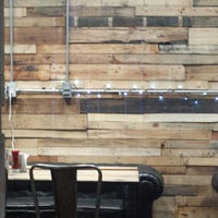 12/14/2014にGume T.がTorombolo&amp;#39;s Burger Barで撮った写真