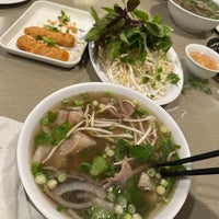 Снимок сделан в Golden Deli Vietnamese Restaurant пользователем Josh R. 3/1/2024