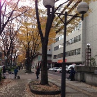 Photo taken at 高島平警察署 by Hiroshi M. on 12/2/2012