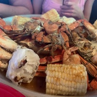 Foto tomada en Crab Corner Maryland Seafood House  por mike p. el 8/14/2021
