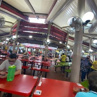 Photo taken at Adam Road Food Centre by Kitty C. on 9/5/2022