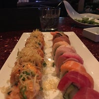 Das Foto wurde bei Enso Asian Bistro &amp;amp; Sushi Bar von Johnnie B. am 12/16/2016 aufgenommen