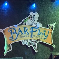 รูปภาพถ่ายที่ Bar fly โดย Johnnie B. เมื่อ 11/16/2019