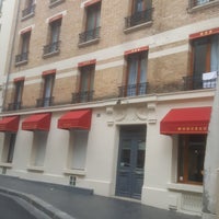 Photo taken at hotel pavillon courcelles parc monceau by Haluk Y. on 8/14/2019