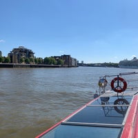 Photo taken at Thames Path by Ercüment on 5/12/2019