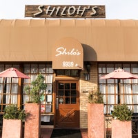 2/16/2017 tarihinde Shiloh&amp;#39;s Steak Houseziyaretçi tarafından Shiloh&amp;#39;s Steak House'de çekilen fotoğraf
