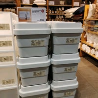 Photo taken at MUJI by Chill Out L. on 5/21/2022