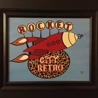 Photo taken at Rocket City Retro by Octavio D. on 3/20/2016