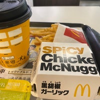 Photo taken at McDonald&amp;#39;s by Rui B. on 1/22/2022