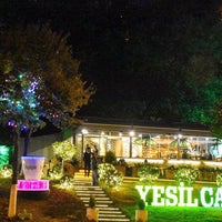 Das Foto wurde bei Yeşilçam Cafe &amp;amp; Bistro von Yeşilçam Cafe &amp;amp; Bistro am 2/2/2017 aufgenommen