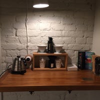 10/8/2015 tarihinde Julia K.ziyaretçi tarafından Лаборатория кофе Cuattro'de çekilen fotoğraf