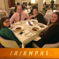 Das Foto wurde bei Restaurant Triomphe von Pedro J. am 2/10/2018 aufgenommen