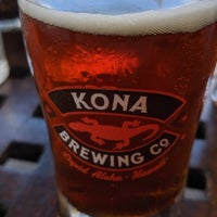 รูปภาพถ่ายที่ Kona Brewing Co. โดย Kris F. เมื่อ 10/31/2019