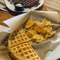 Снимок сделан в TIABI Coffee &amp;amp; Waffle Bar пользователем Abdullah K 3/26/2022