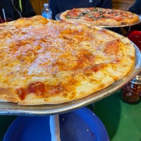 Photo taken at Pazzo&amp;#39;s Pizza by Abdullah K on 10/12/2019