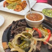 Foto diambil di Acenar Mexican Restaurant oleh Abdullah K pada 3/4/2022
